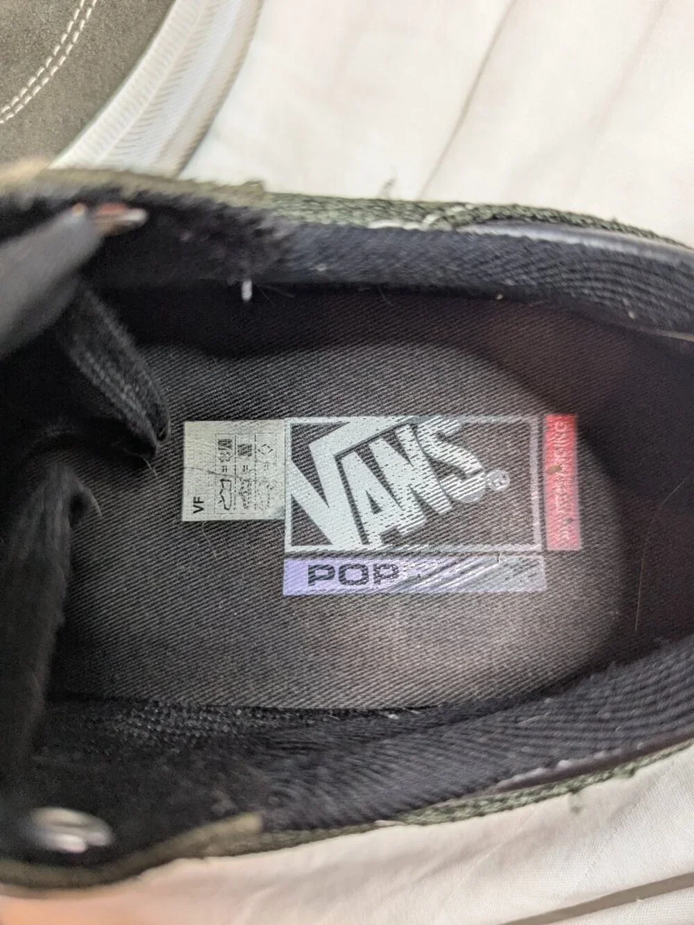 Vans Gilbert Crockett Low Forest Green and Black Skate shoe, Size M6.5-W8